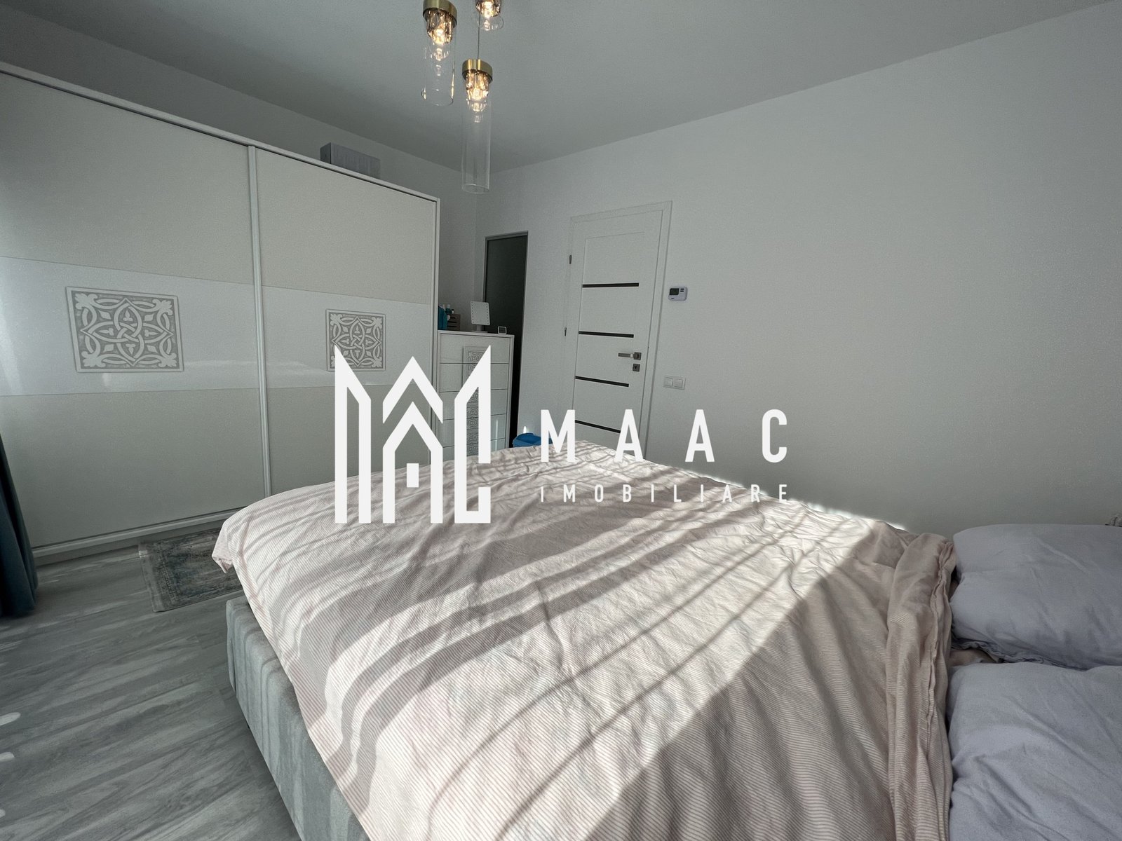 02e5aebe055340d49b73caf28e3ed0fd