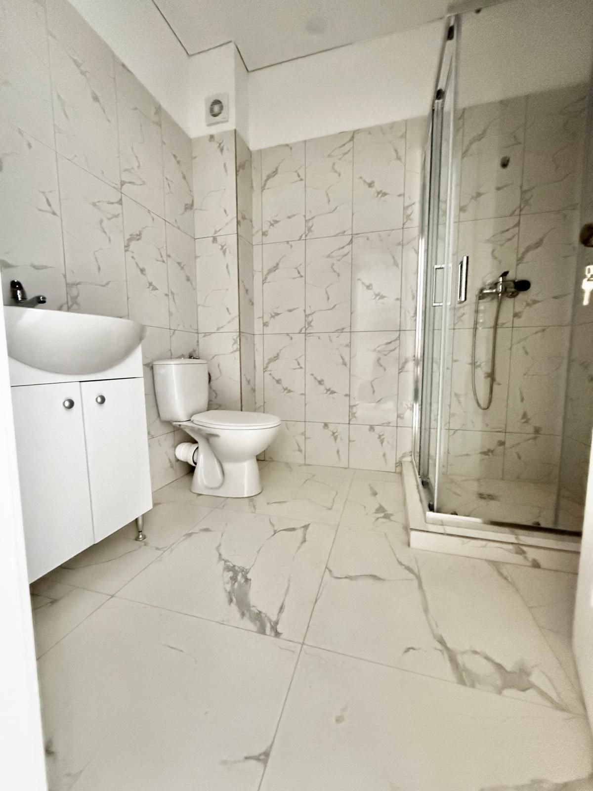 19841d40ae4041118f2095b36580a160