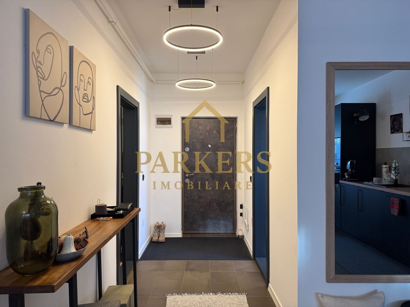 2b5ed56dcbbf4e3ea101598f25fc546d