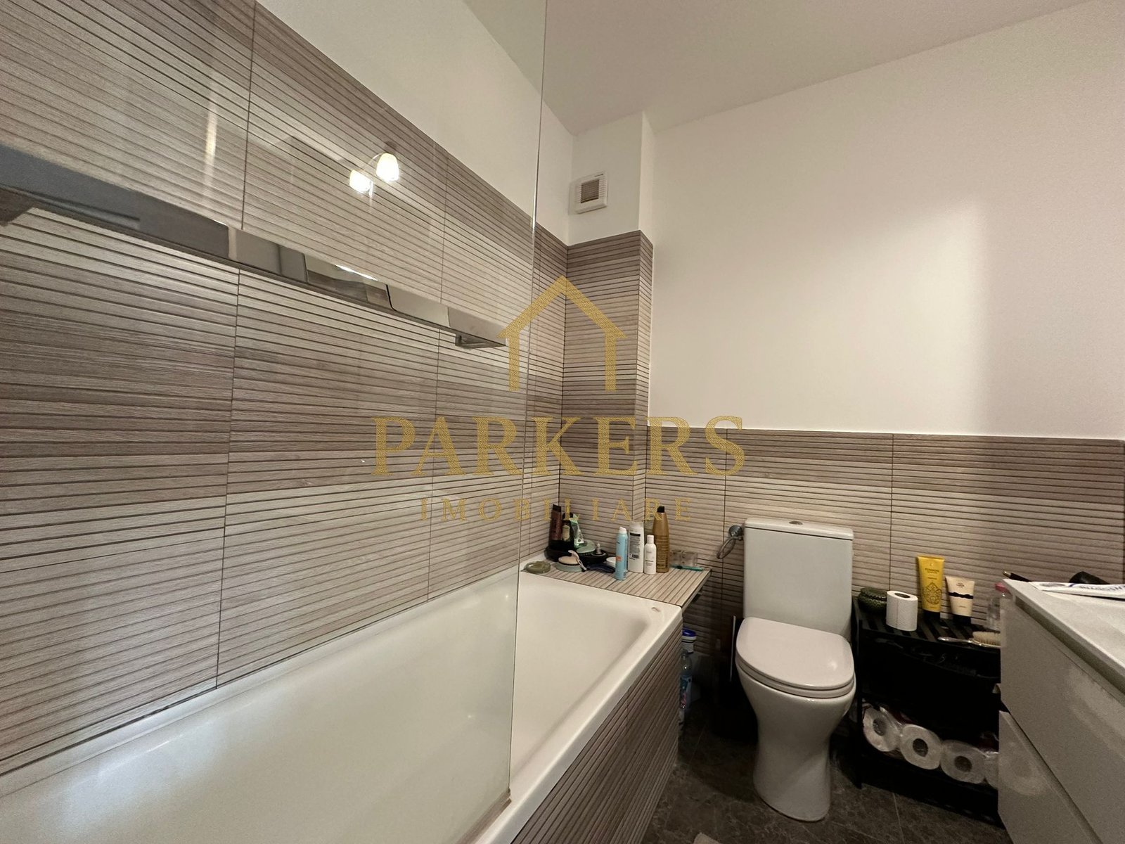 3ad5cb1af2d94fb192fdd36944f95f75