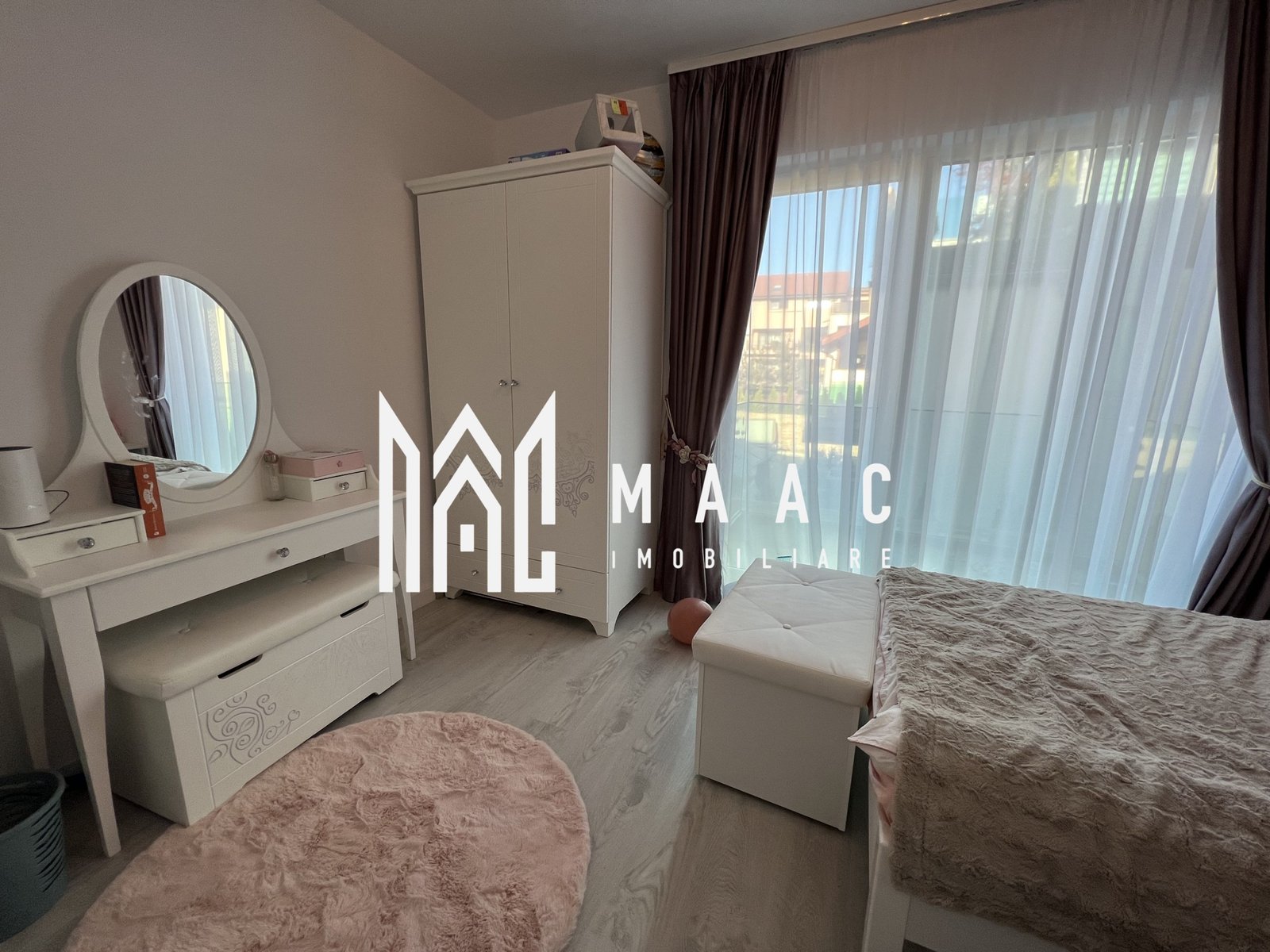 44325aabd4f34b1195b9a8e41a5b37db