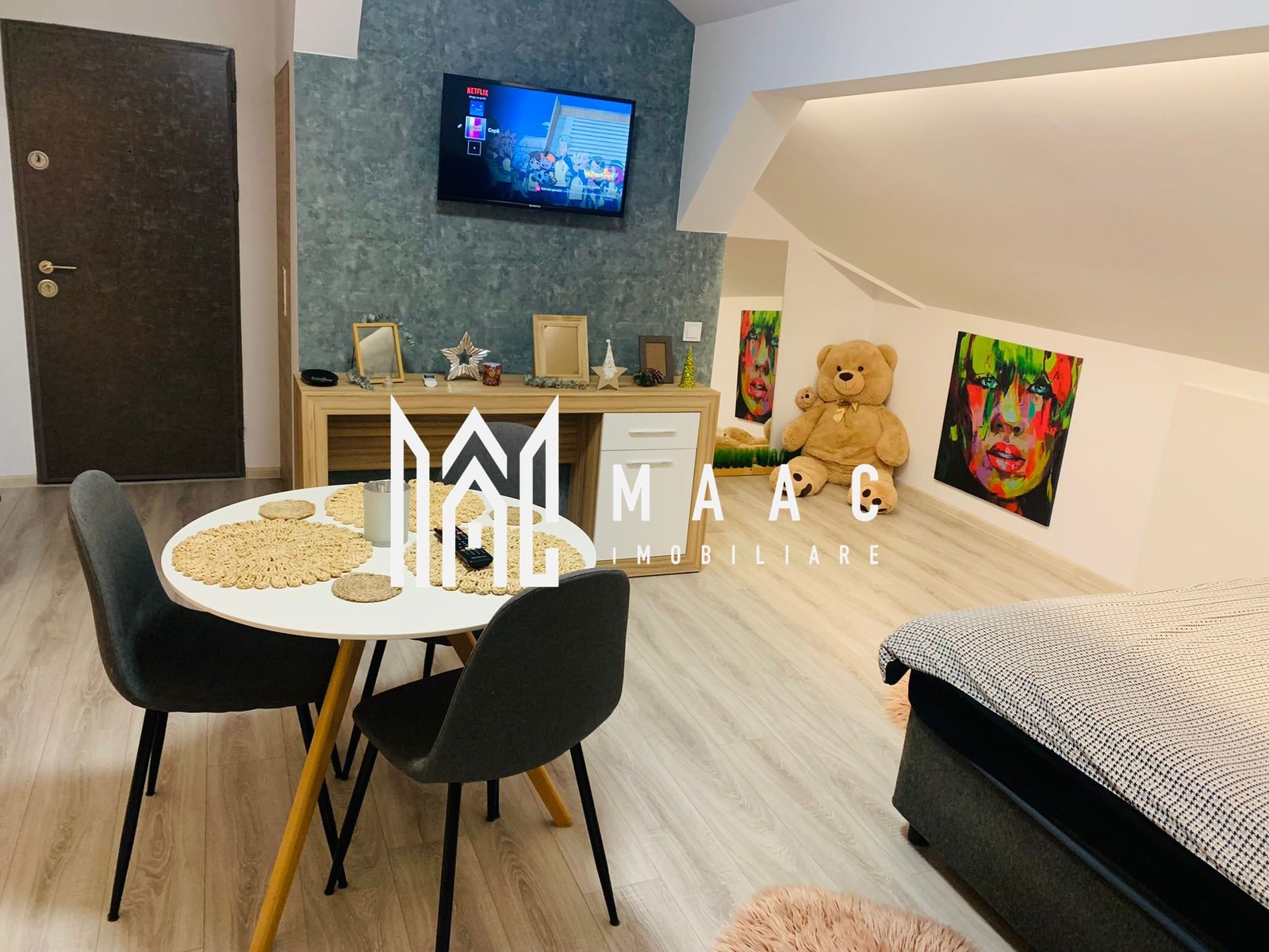 4b5b4591e5b84477bca38a6320937598