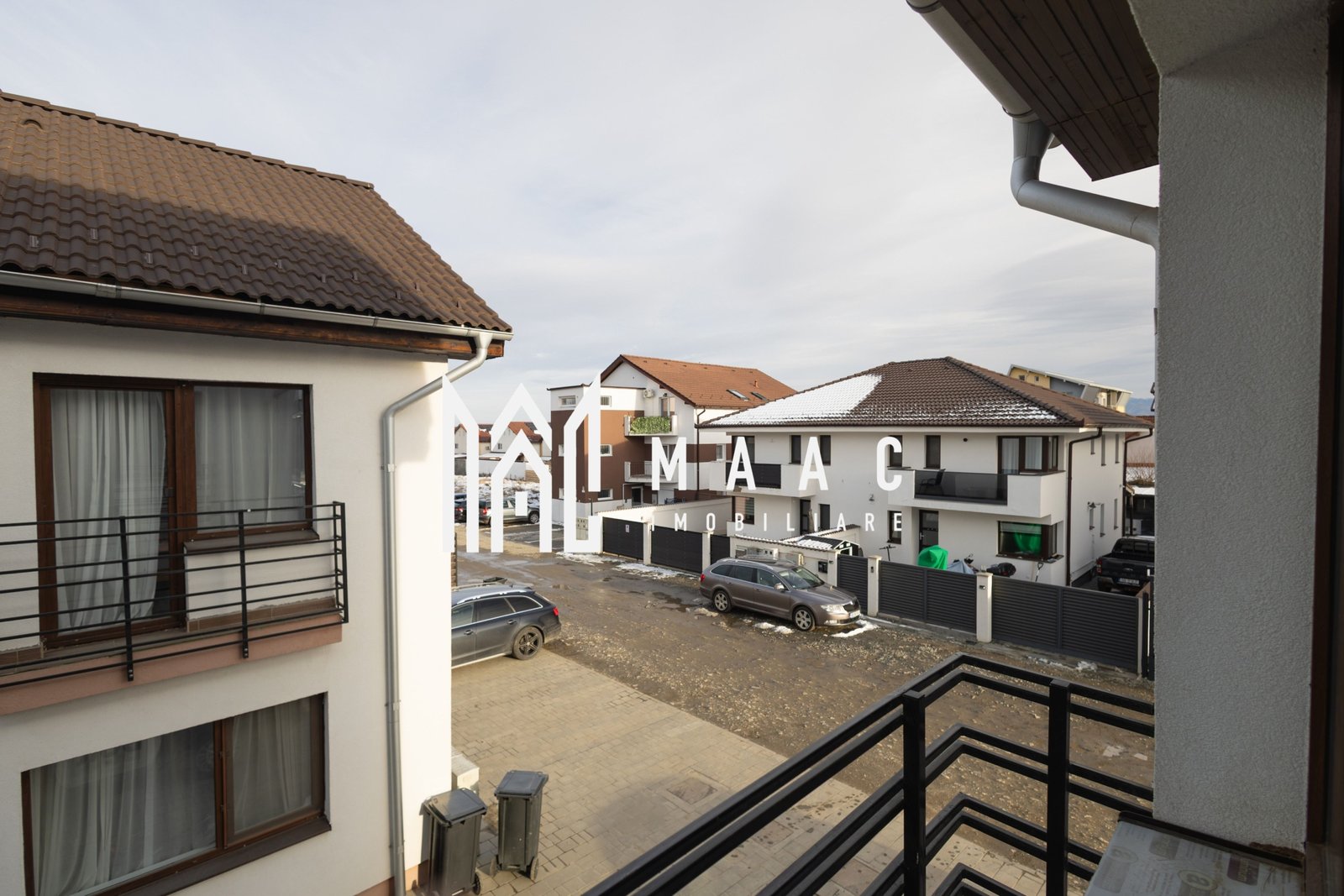 4fe7a200b81640f4a8e308f3d8e832d4