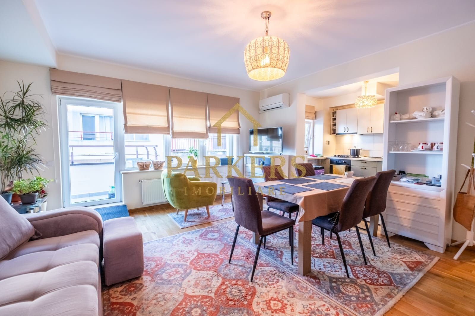 555f86922a1d4fbaa58e89210518f020