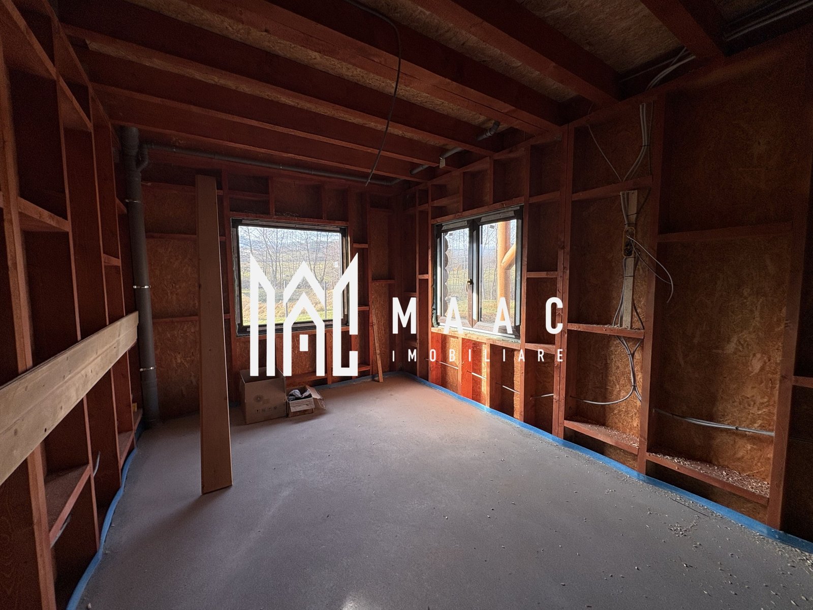 66eb6dba71f34e149c0fb7bfe08345bd-1