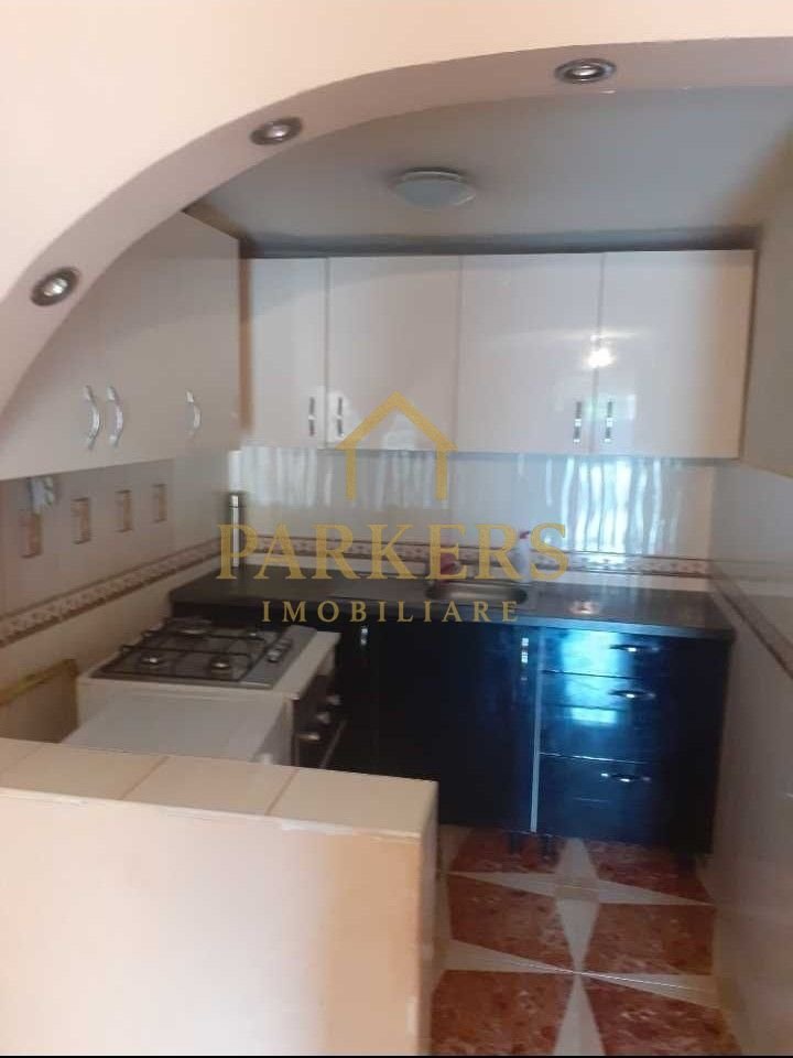 6de3f08f841b4f438b253648b133540c