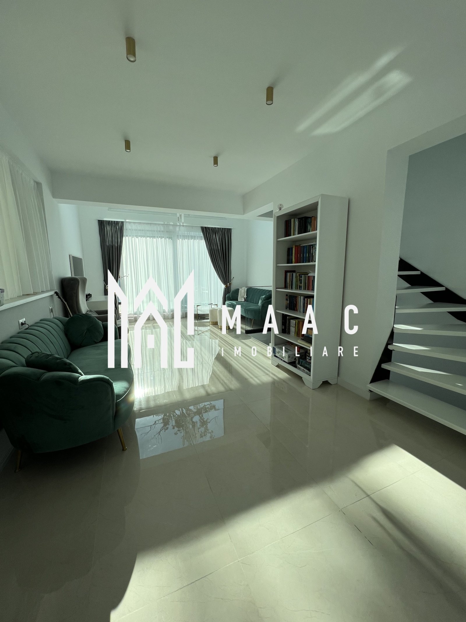 a45e5b3a460f4b65a9354737a5b94ba5