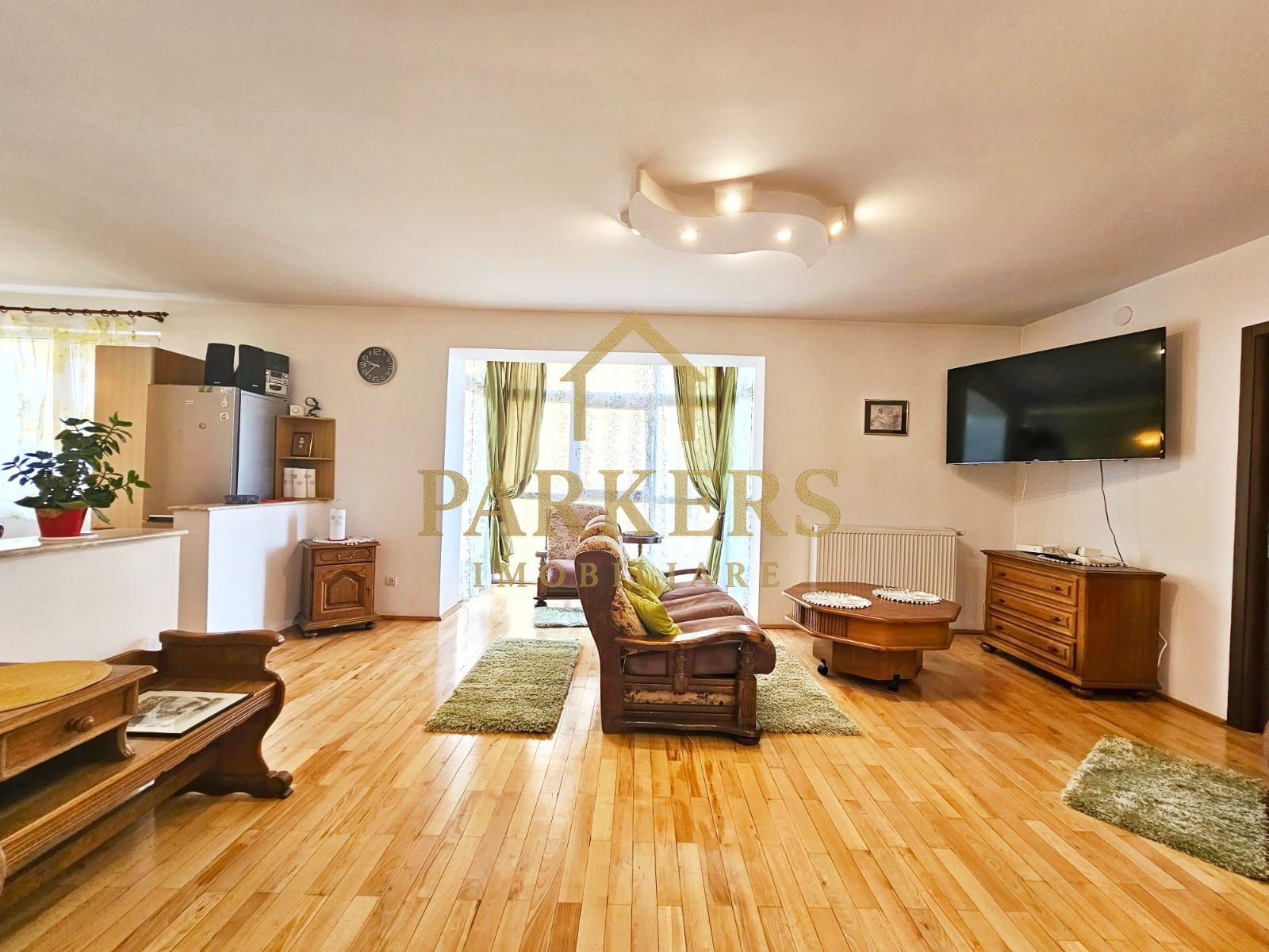 b054fff62a3e4024b8ed98d513397bde