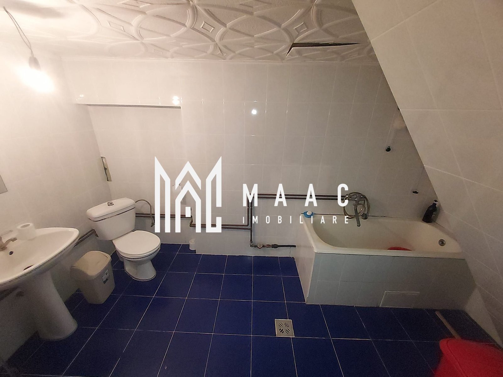 bd47d716e24348fd9bfcf1ba5828e234