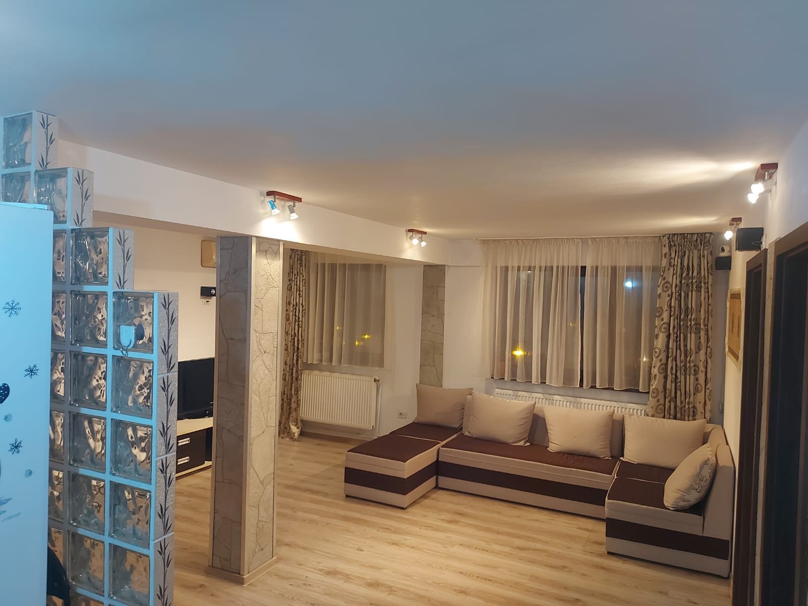 d80eeb6f-4873-446e-8a14-2c6fe9f8cc48