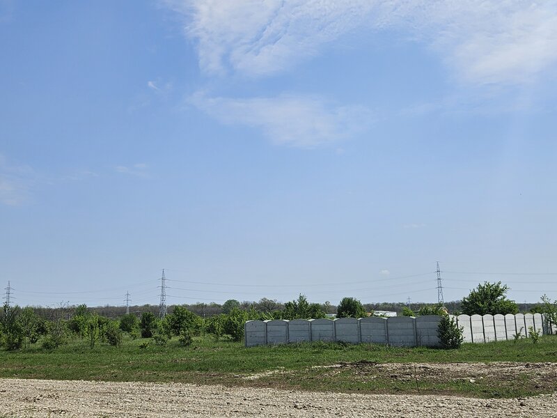 TEREN DRAGOMIRESTI 3