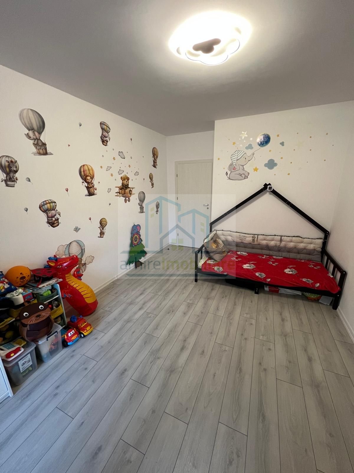 0872b30f81aa4f7ebaa1078e5e4d7087-4