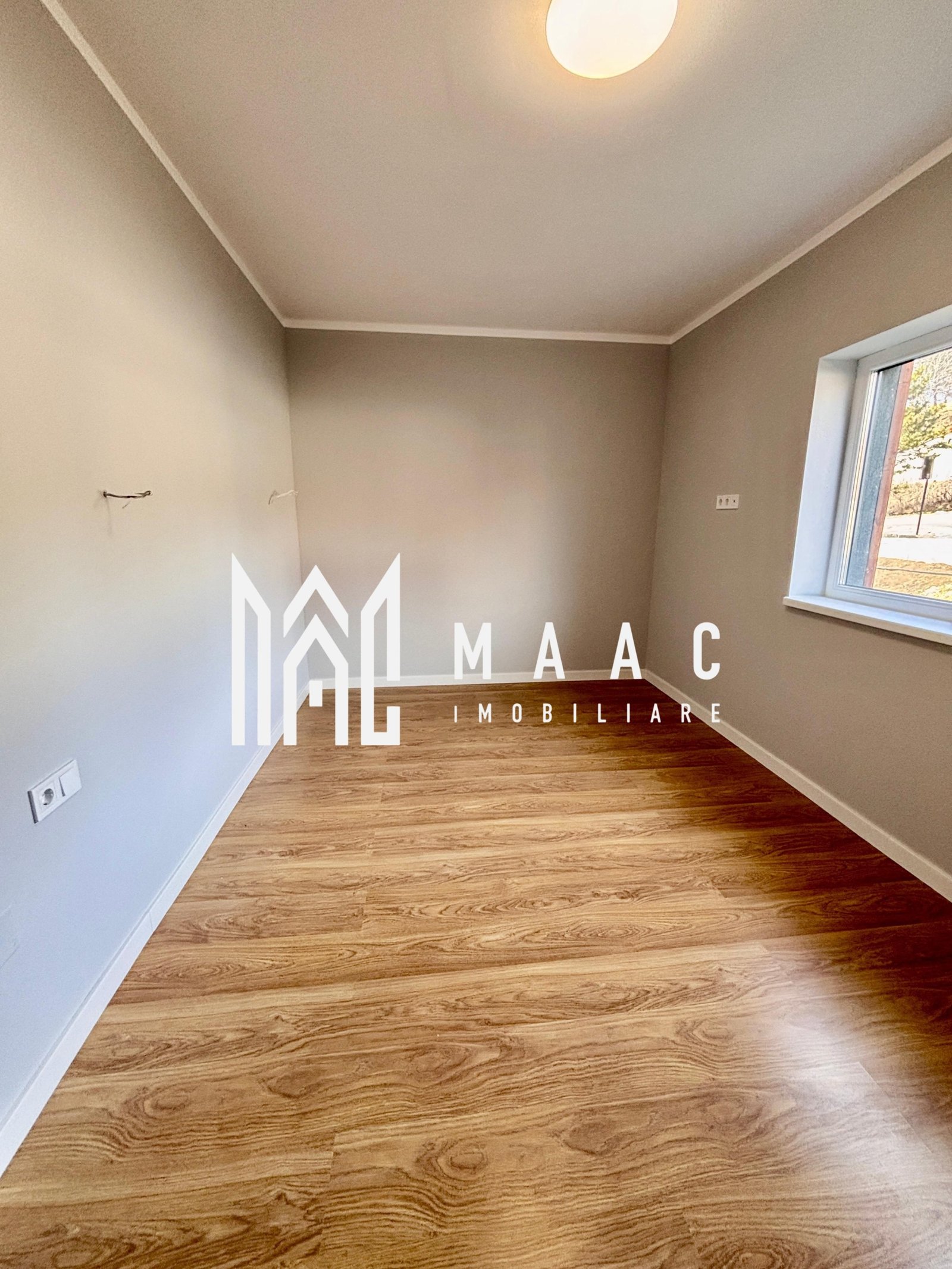 12310af3e08d470b8c461c66a33943e0-2