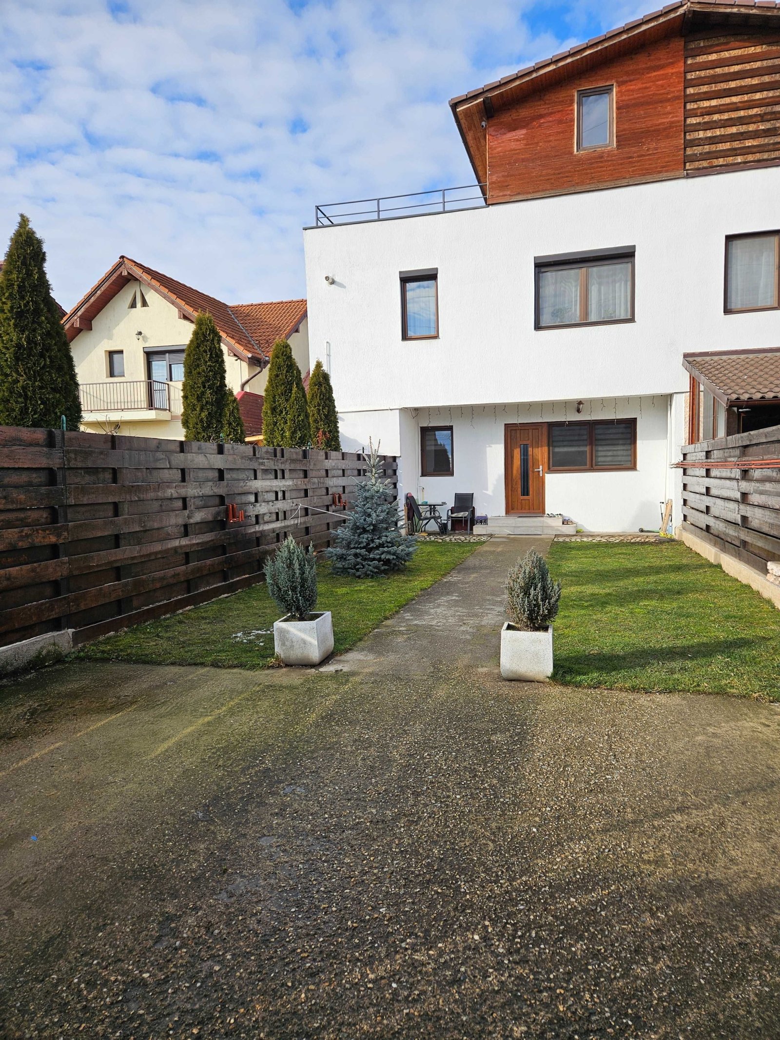 3ac9b62fe8b84eb98fe39d5b059e80b1