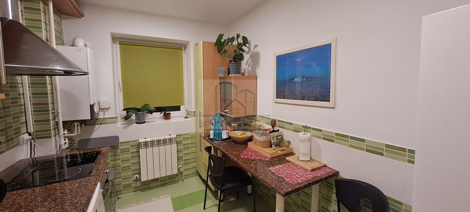 5021e60f7ecd4670806e77b23270a580-1