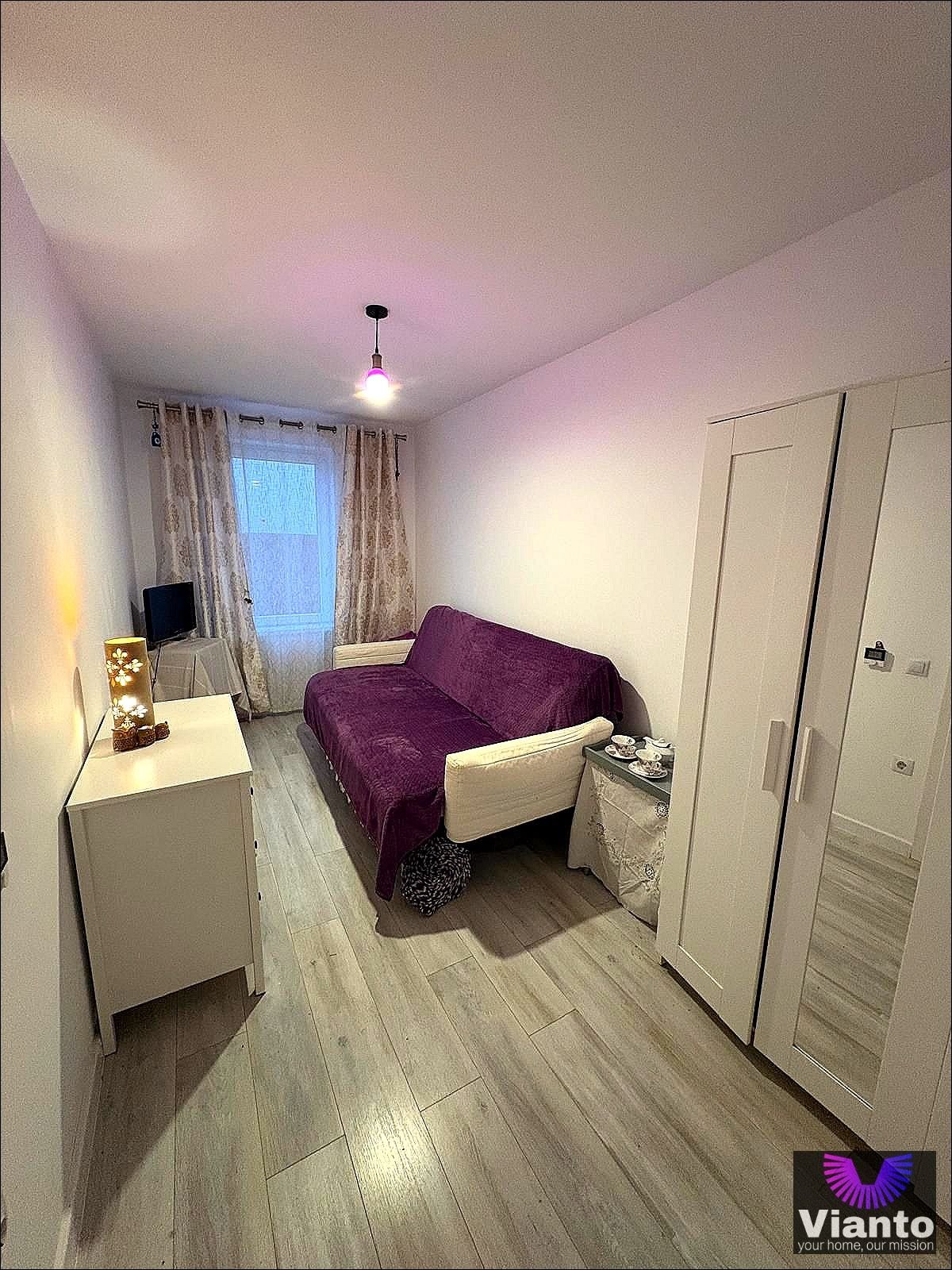 624a244d94a14ac3a48b6ea30ba7608d