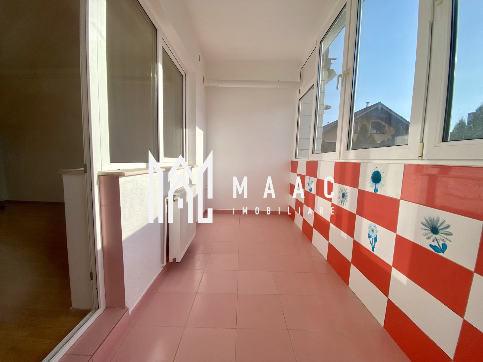 6352a9bb6e5c41258465282e7a6a7f89