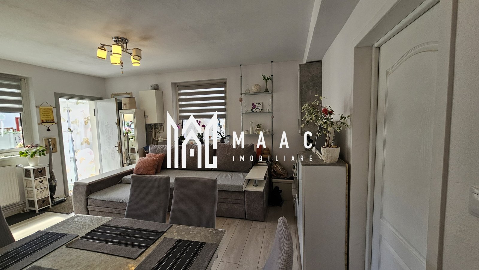 6d8298f5abe64b9e98974071cf3a8fae