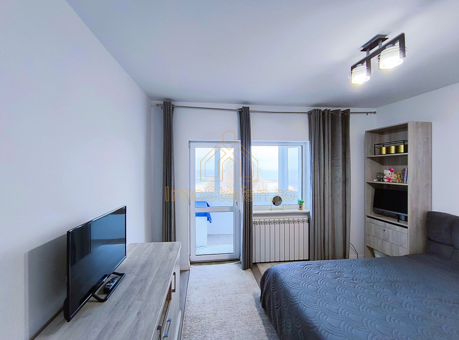 7cb99a5718e047ccbd399cd4f5231cfd-1