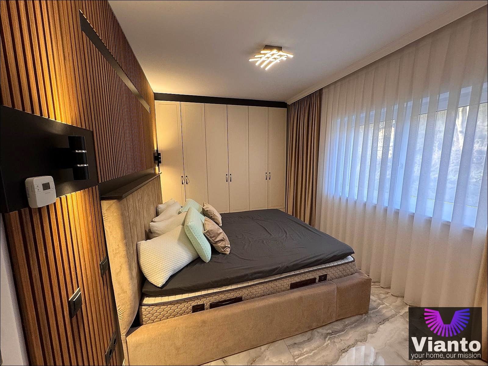 850f3eded6f241d39c621952d742098b