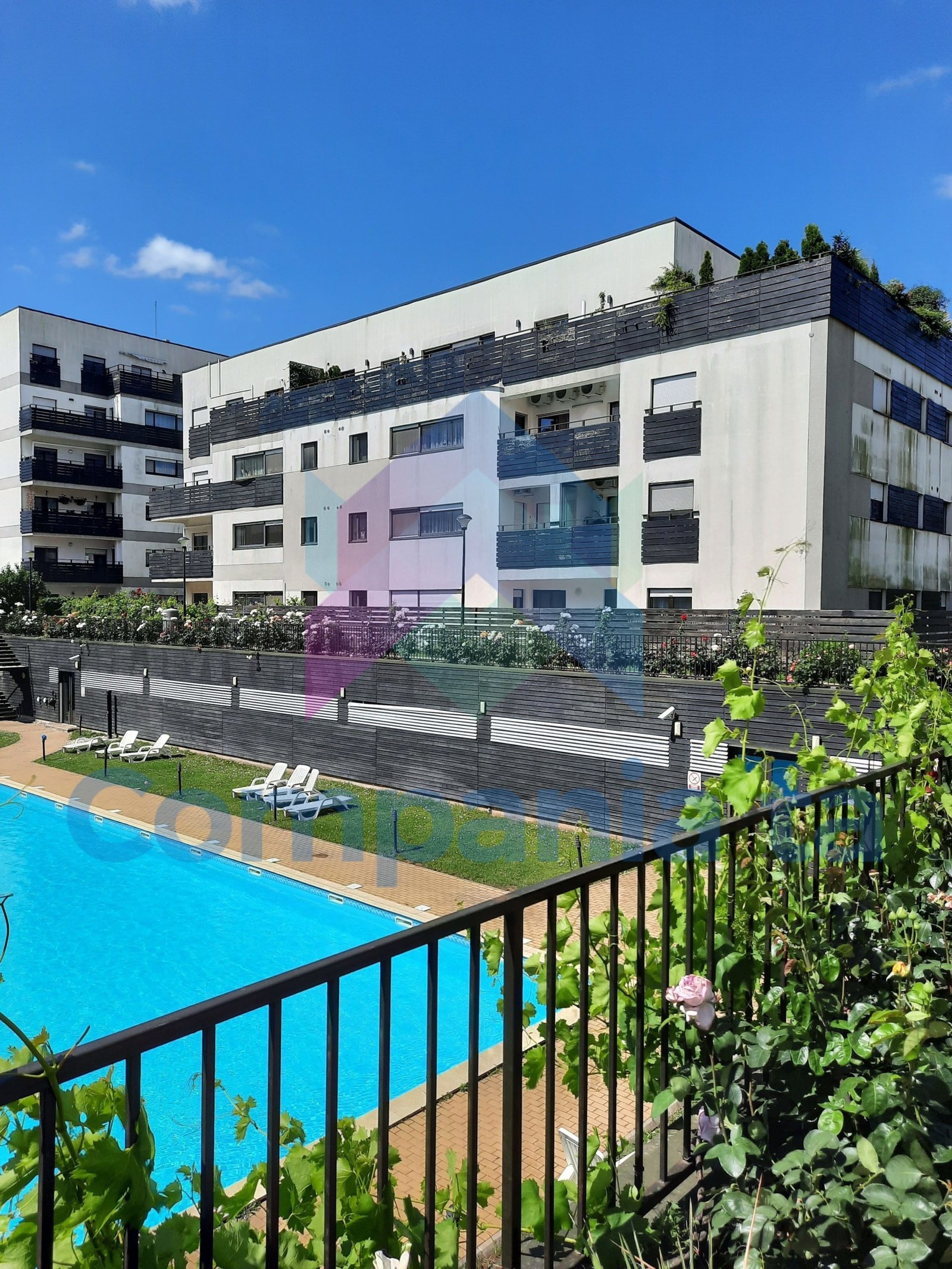 aa34c1208a3647d487593d68fb72eaf4-36