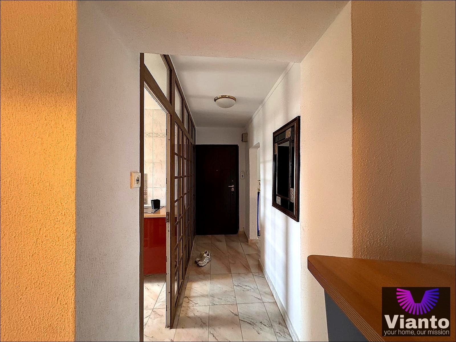 d13bab8f99bd42edb157b1530c41cc51-1