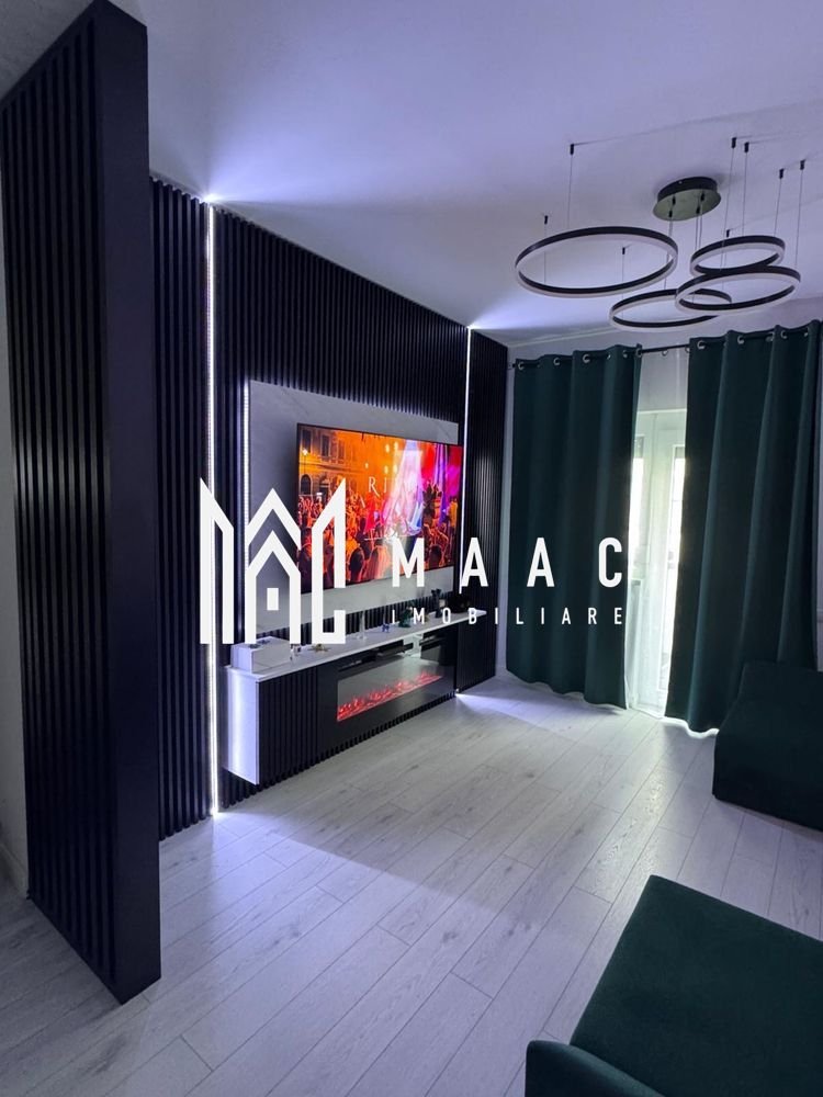 d8efc8d15c464b5ea943571e3c4679f7-1