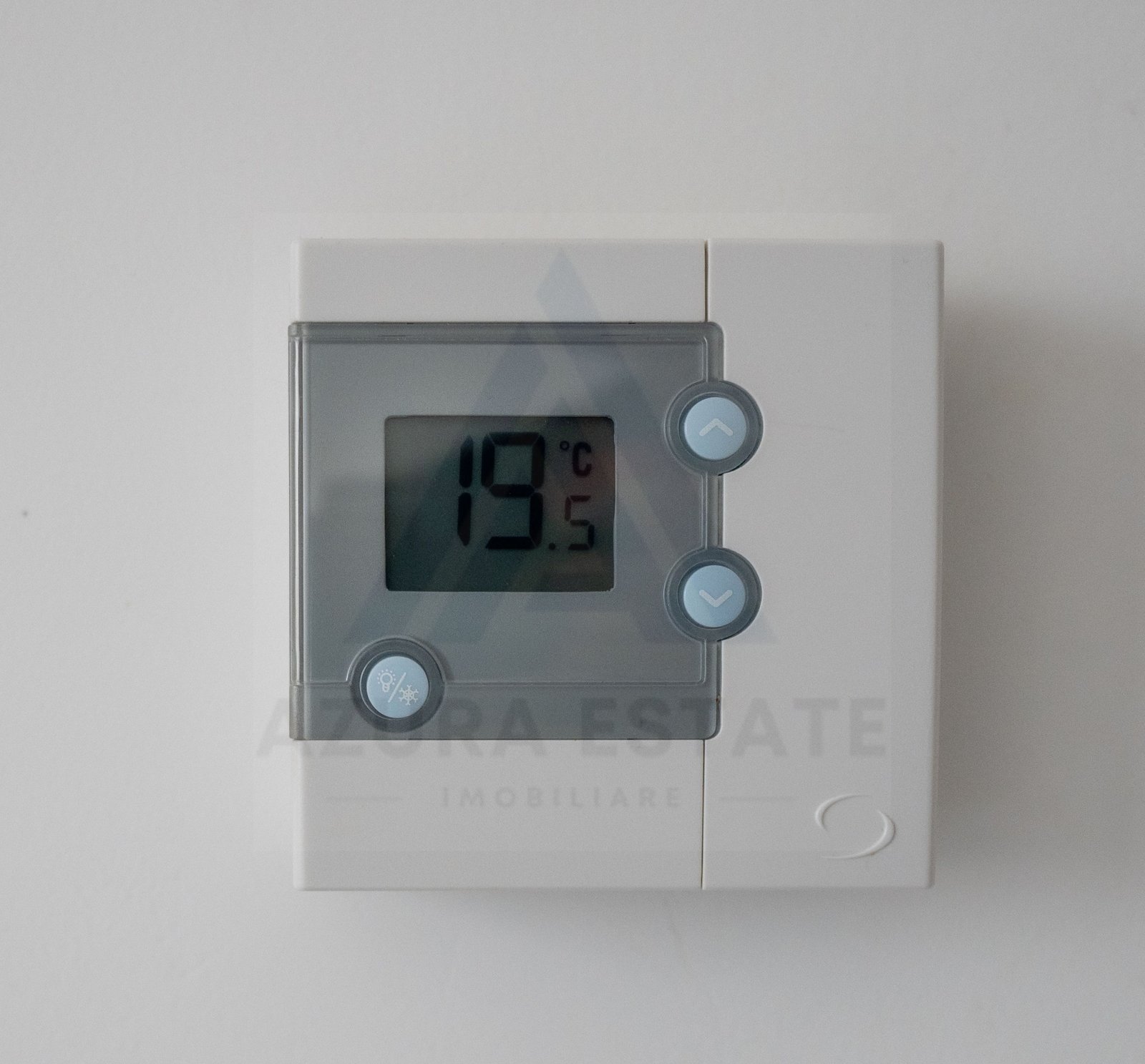 04543e49bed44038ae26597fd973f2b6