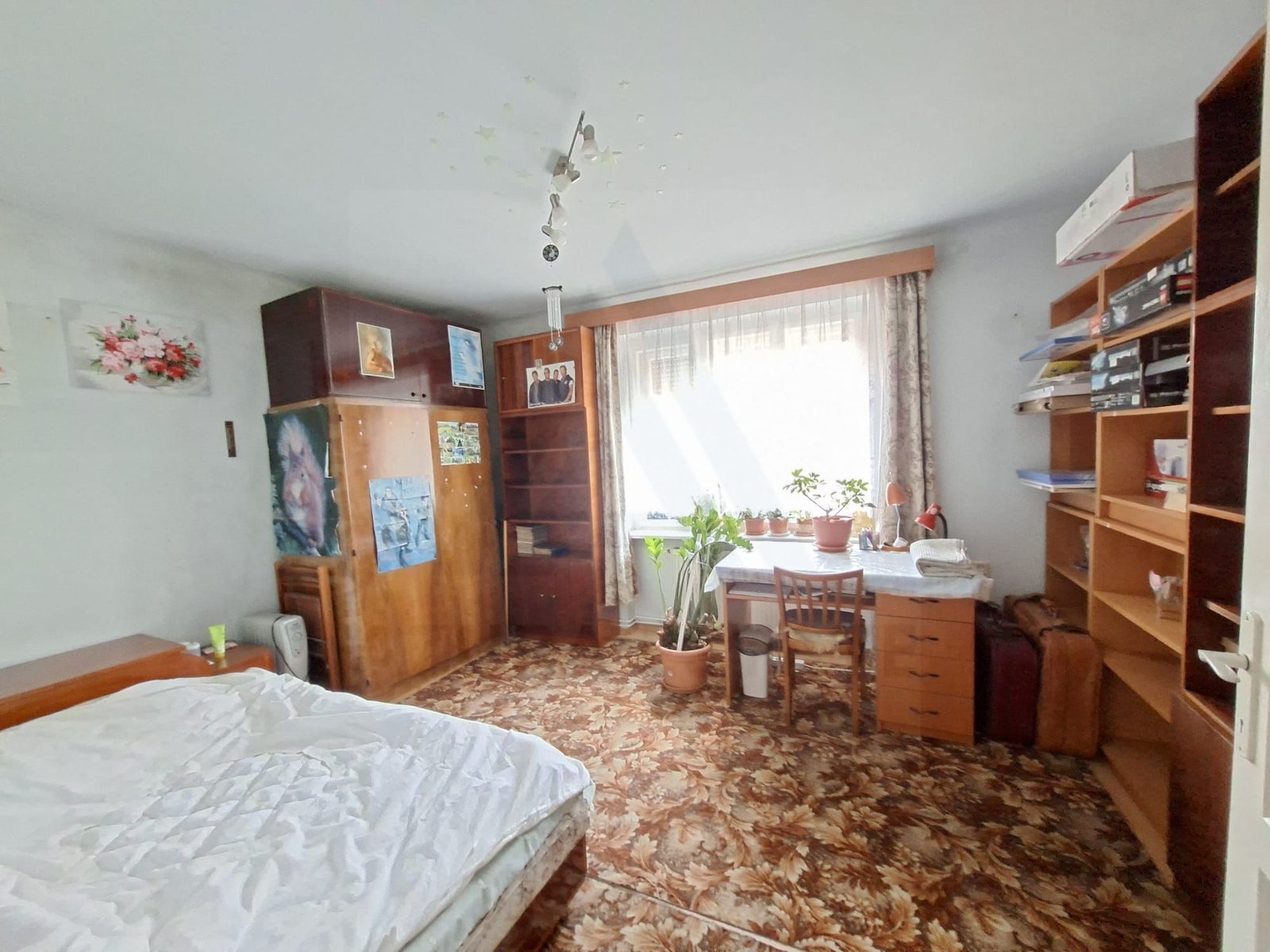 08b25c0cd8b247a4817e0f09373733b8