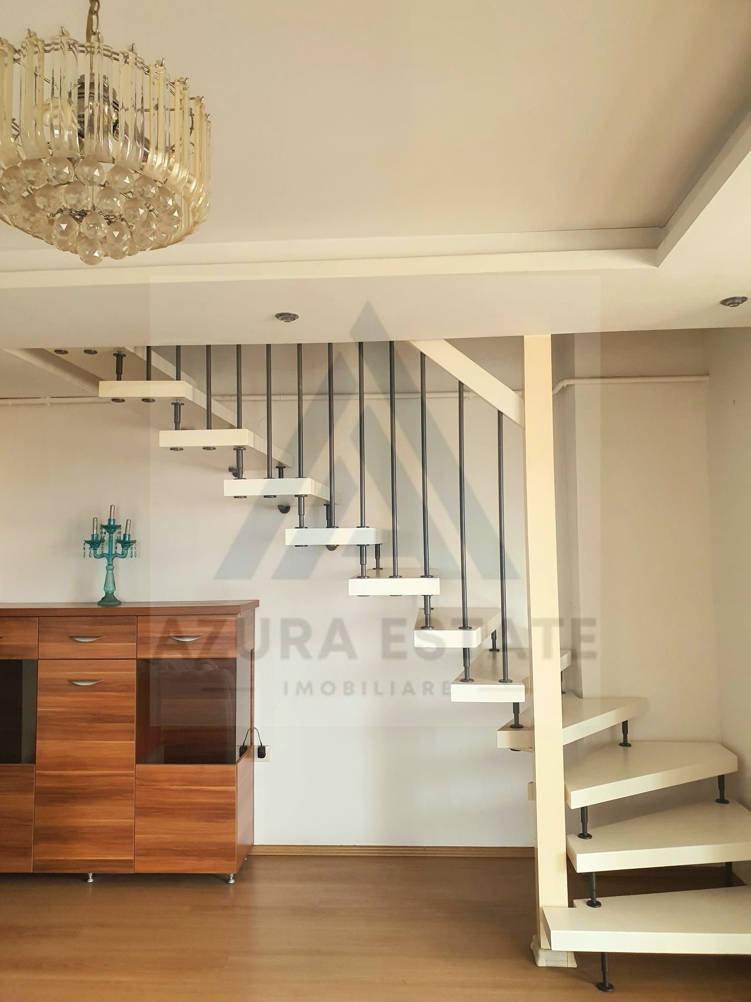 0951ffdeed1d4b75bd7d90f263ec7bc1