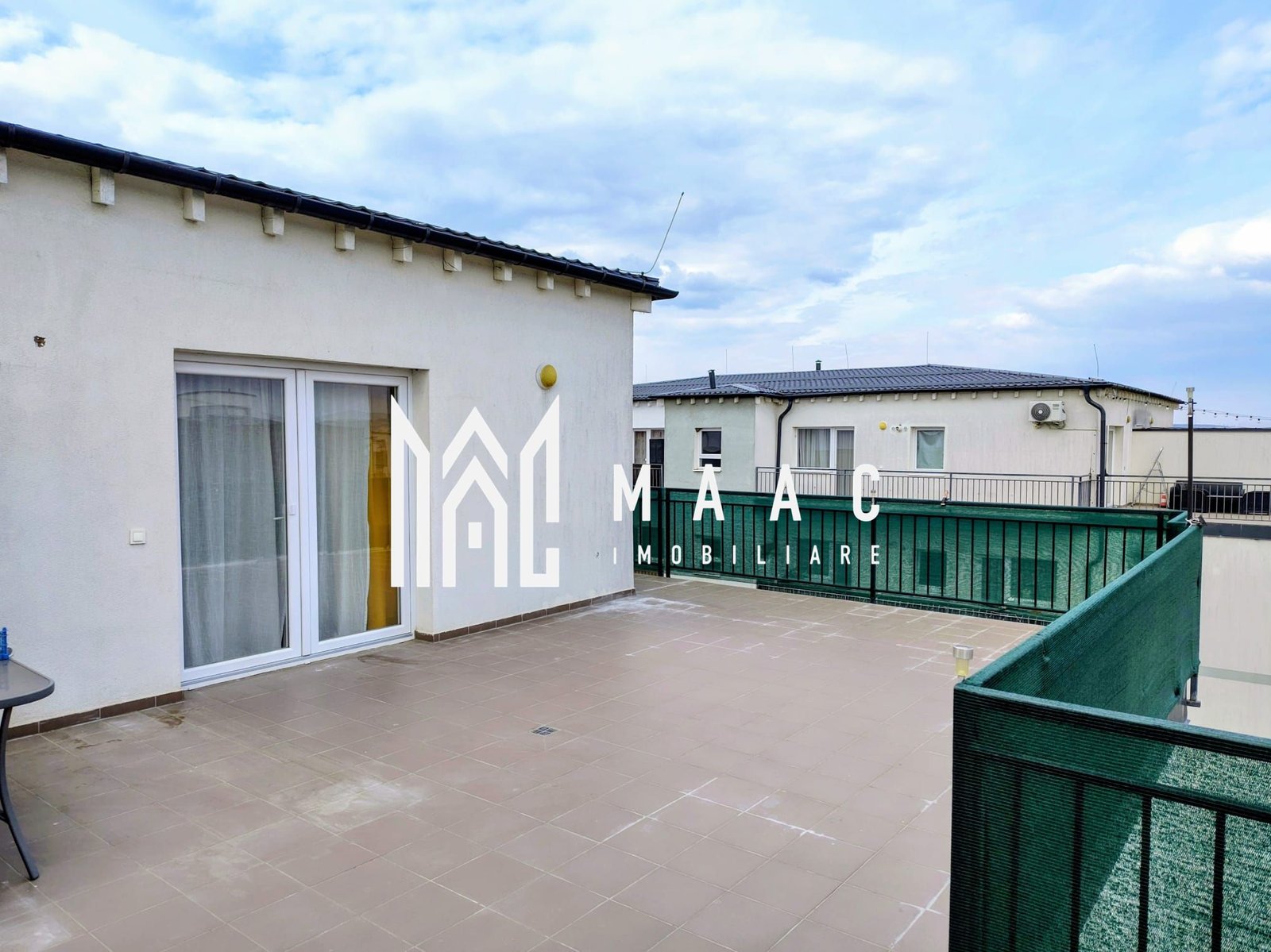 1539ac10d7ab4fdc96a882b5657a89a2