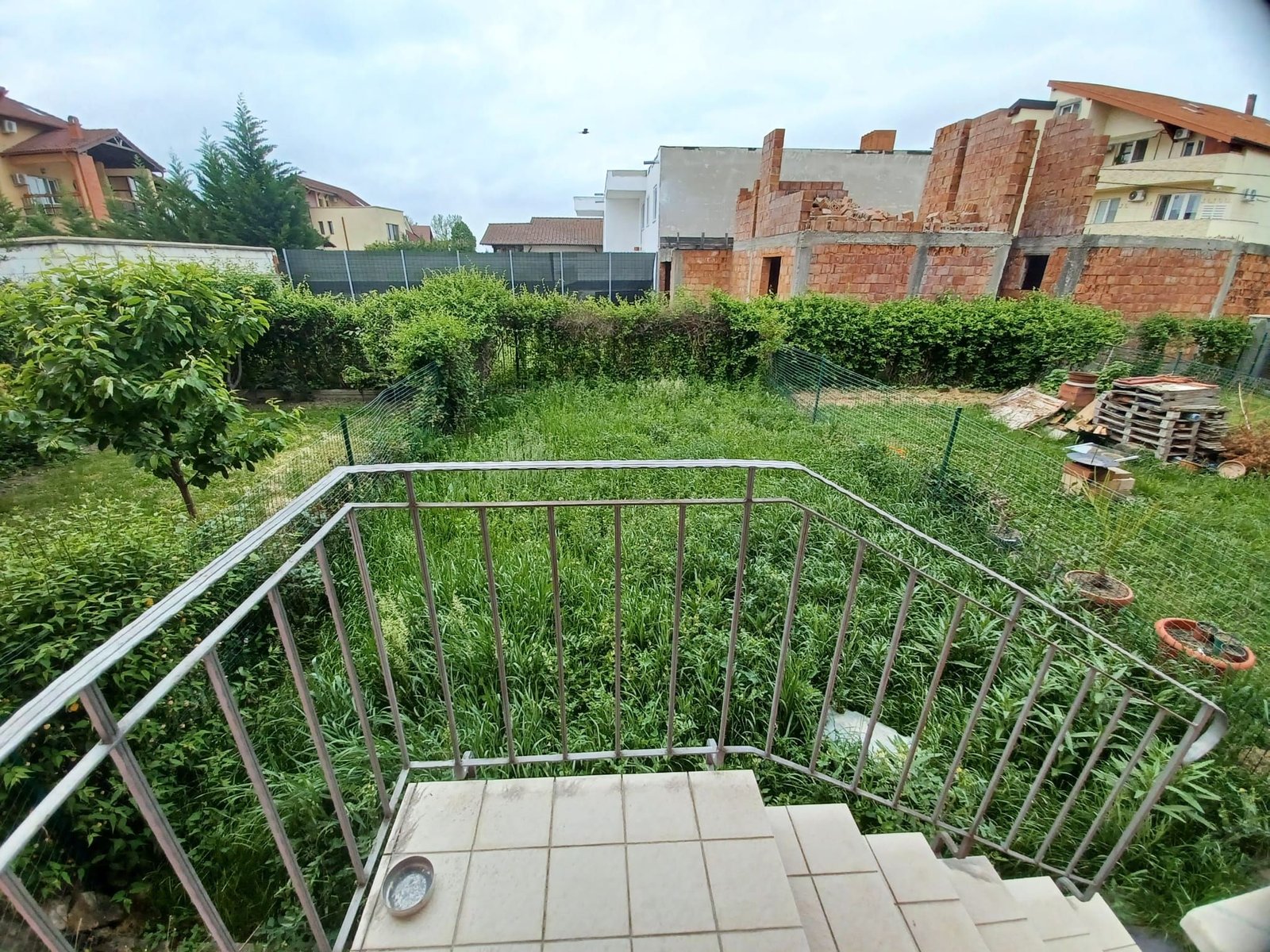 17b9ff889c474ad3923dff031f046687