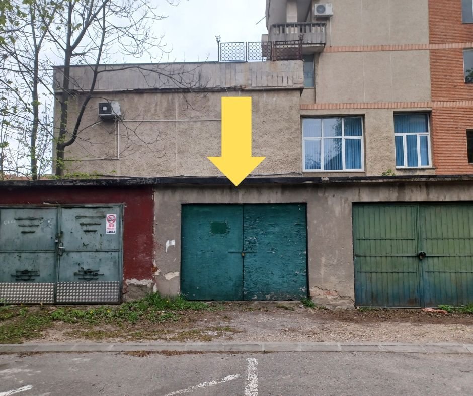 33967cb61bb440ef878128d71177ac64