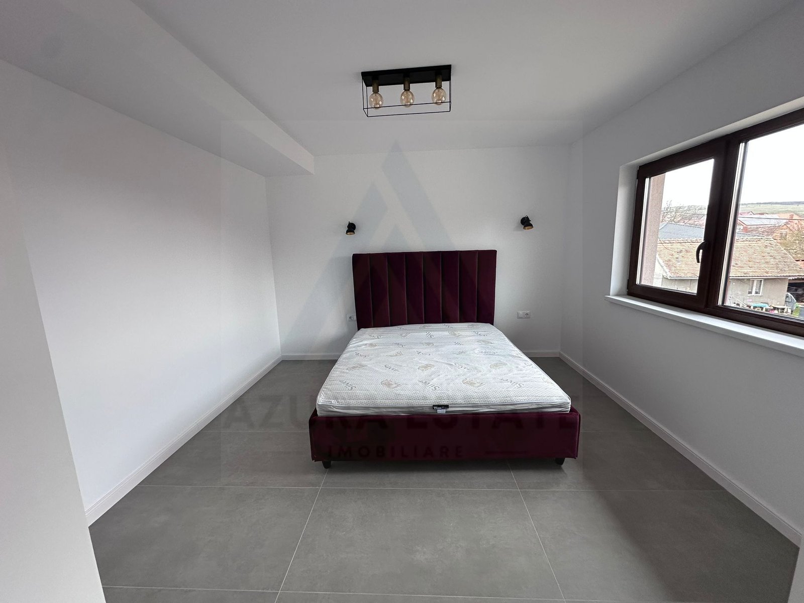 33ee5bb588a04d14bd0639a23e6f5fdc