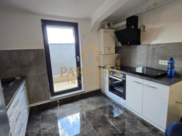 355a2bbd65d548519fd8eb7af4795537