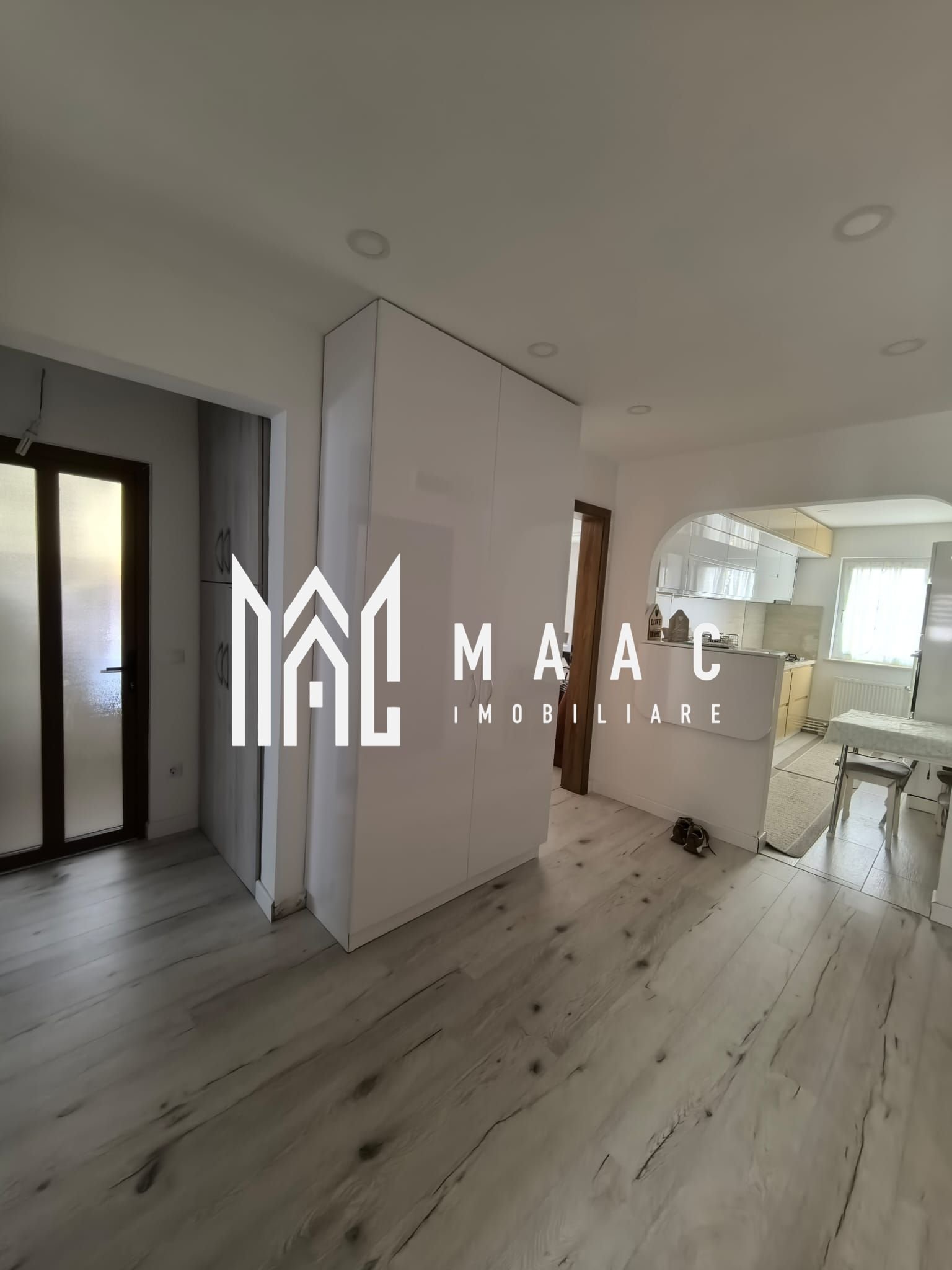 43c4df5c600649ee8c8b1df96f537f3b