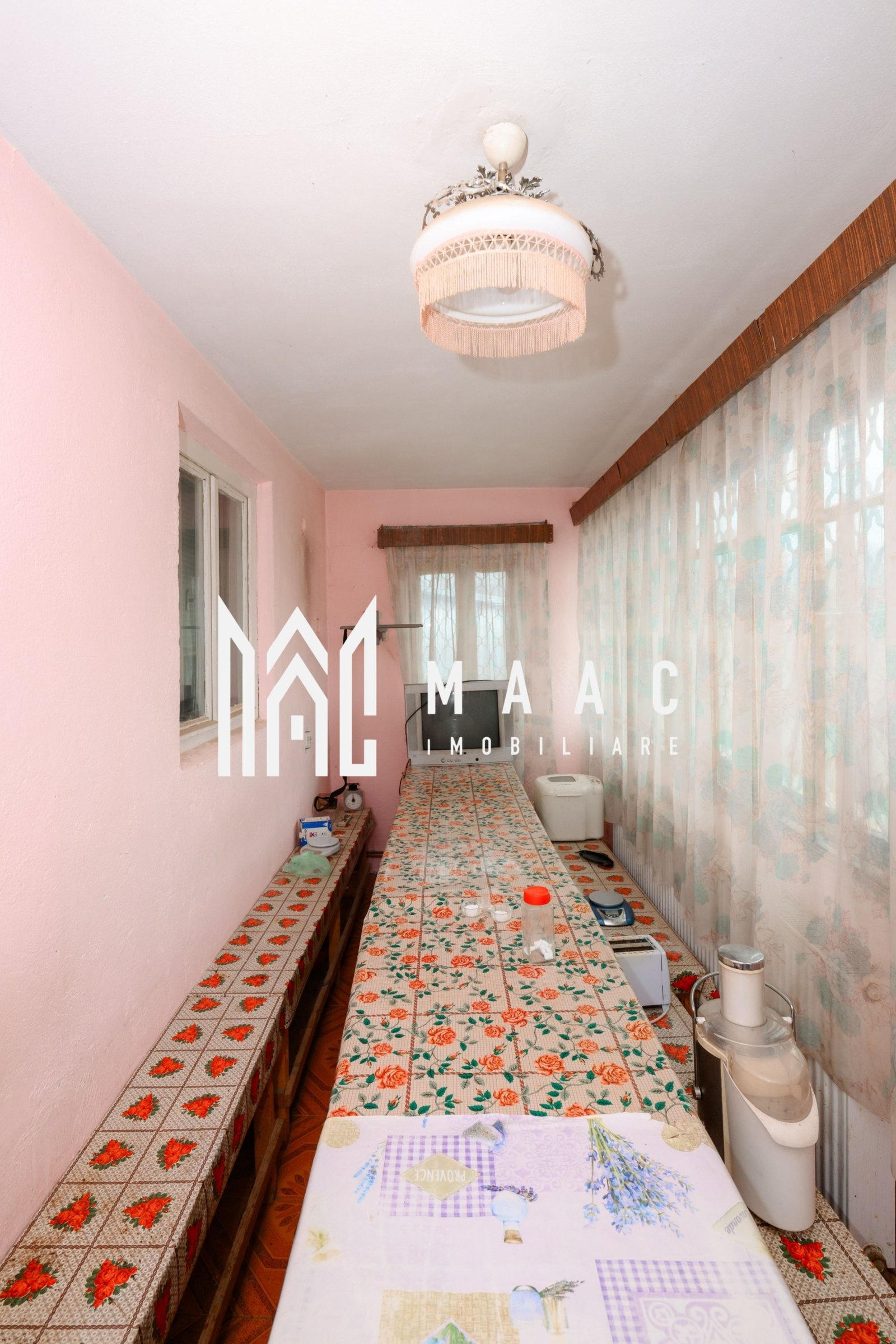 47c4f96cfce9402e82df9bf804f0ce6a