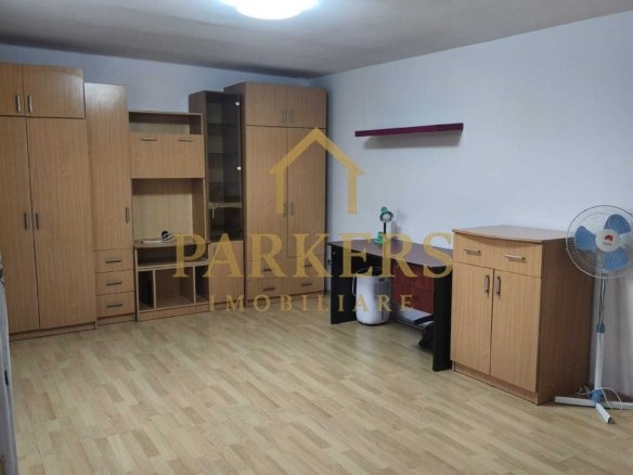 5eb2f1349b0f421e9b9e583aaf5e7274