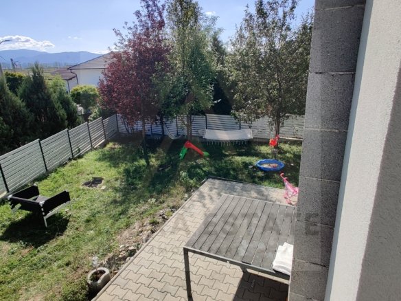 696fe412d1814e299c47c81f4c891d62 scaled