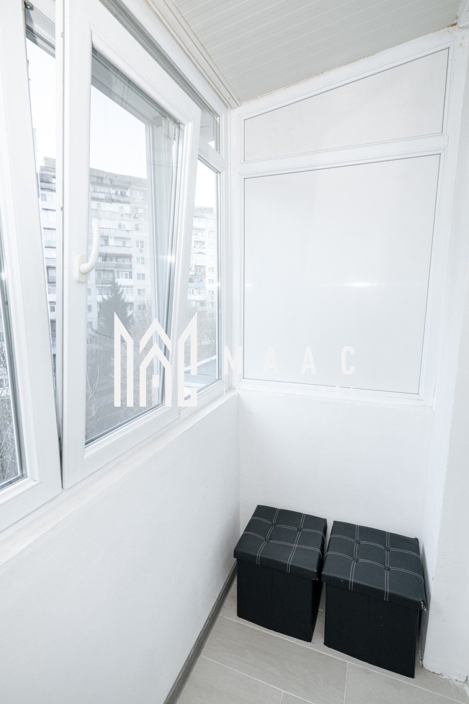 6b1fa050cf5d43668596e4921f61e3bb