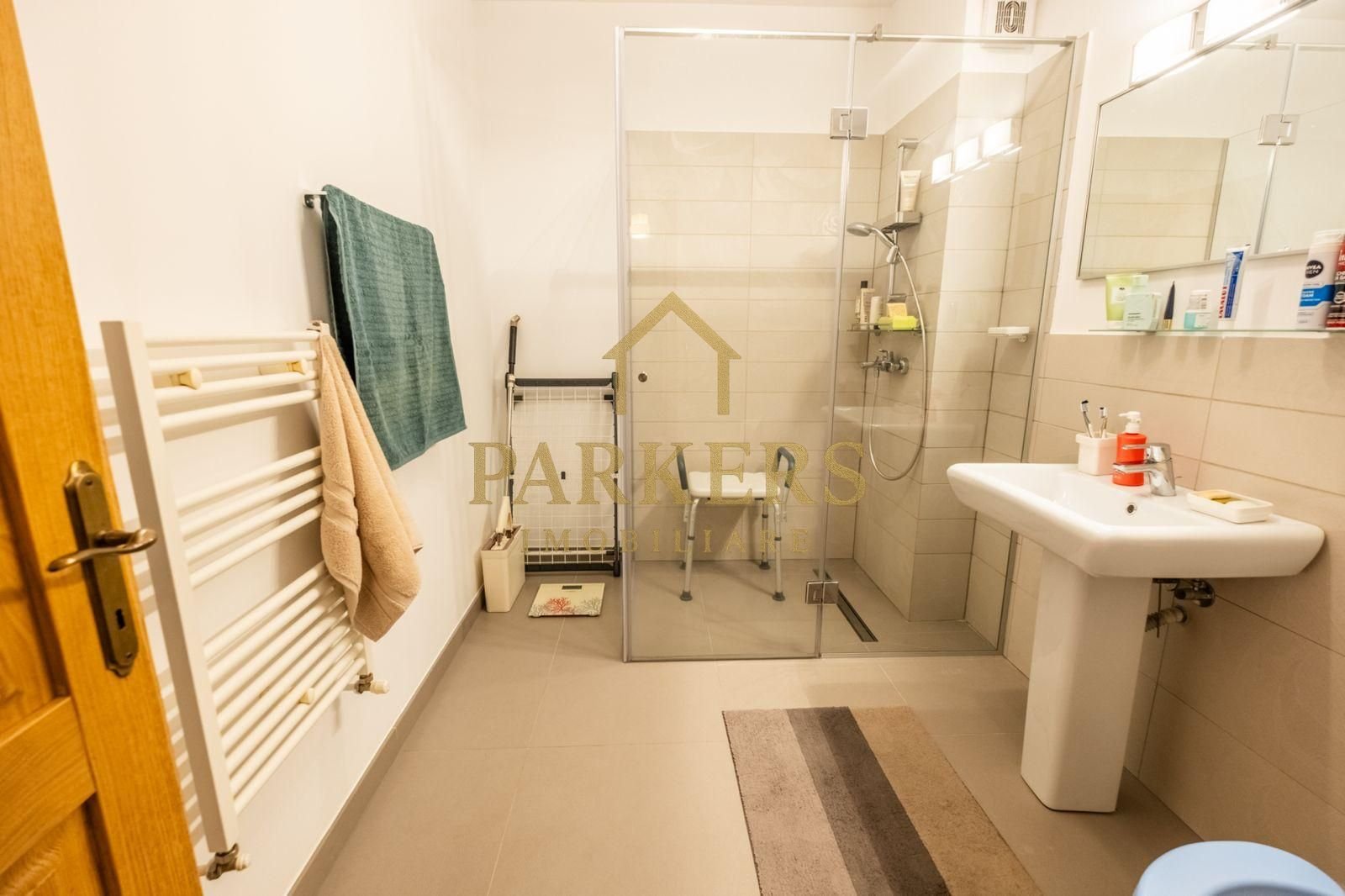 6ba1c0a443304ba8b4d18144aab96e07