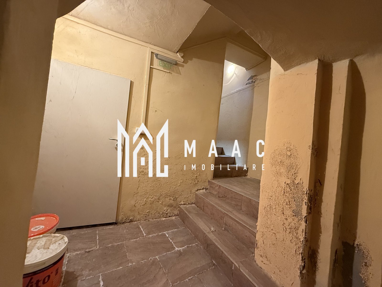 6e674fb981484f099701238240b4721a