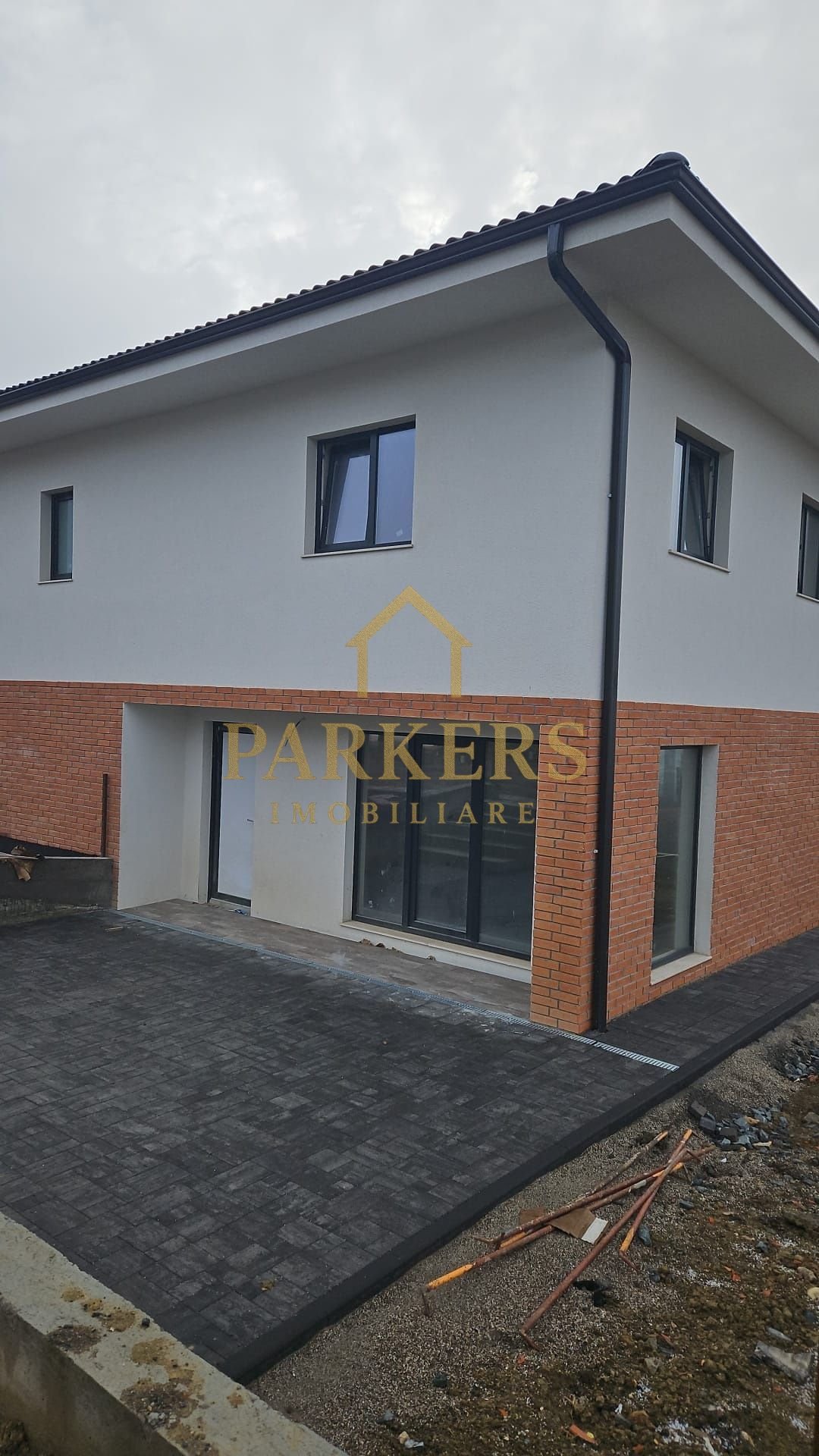 7b77213e380a4c1c8666d26c36588cf7