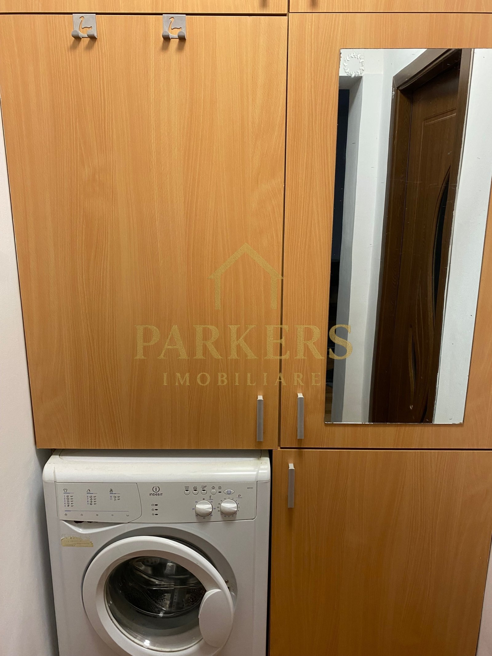 86aa522819074bf18362410b61bdb134