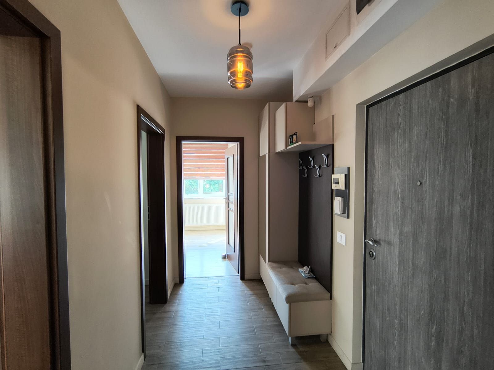 95ddd9f0543a402f9b542dcb0a4bb032