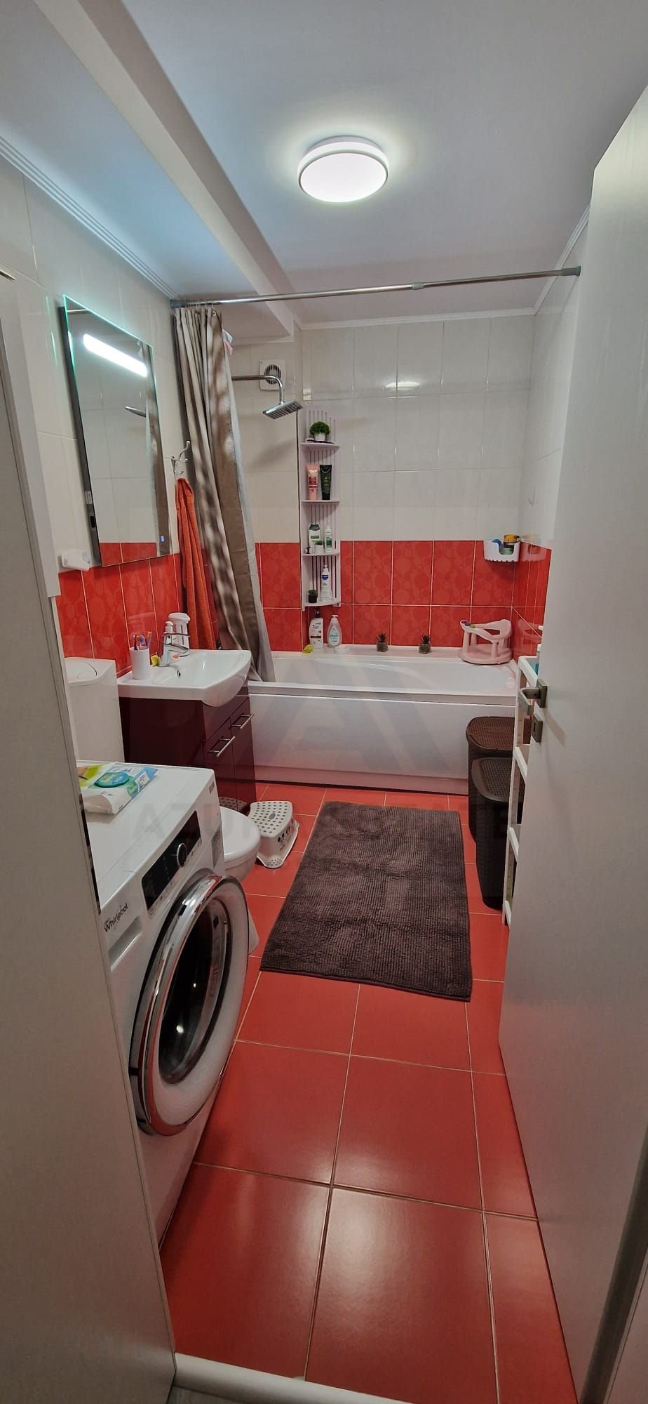 9741279cfe3a4a5db0b9009634450de4