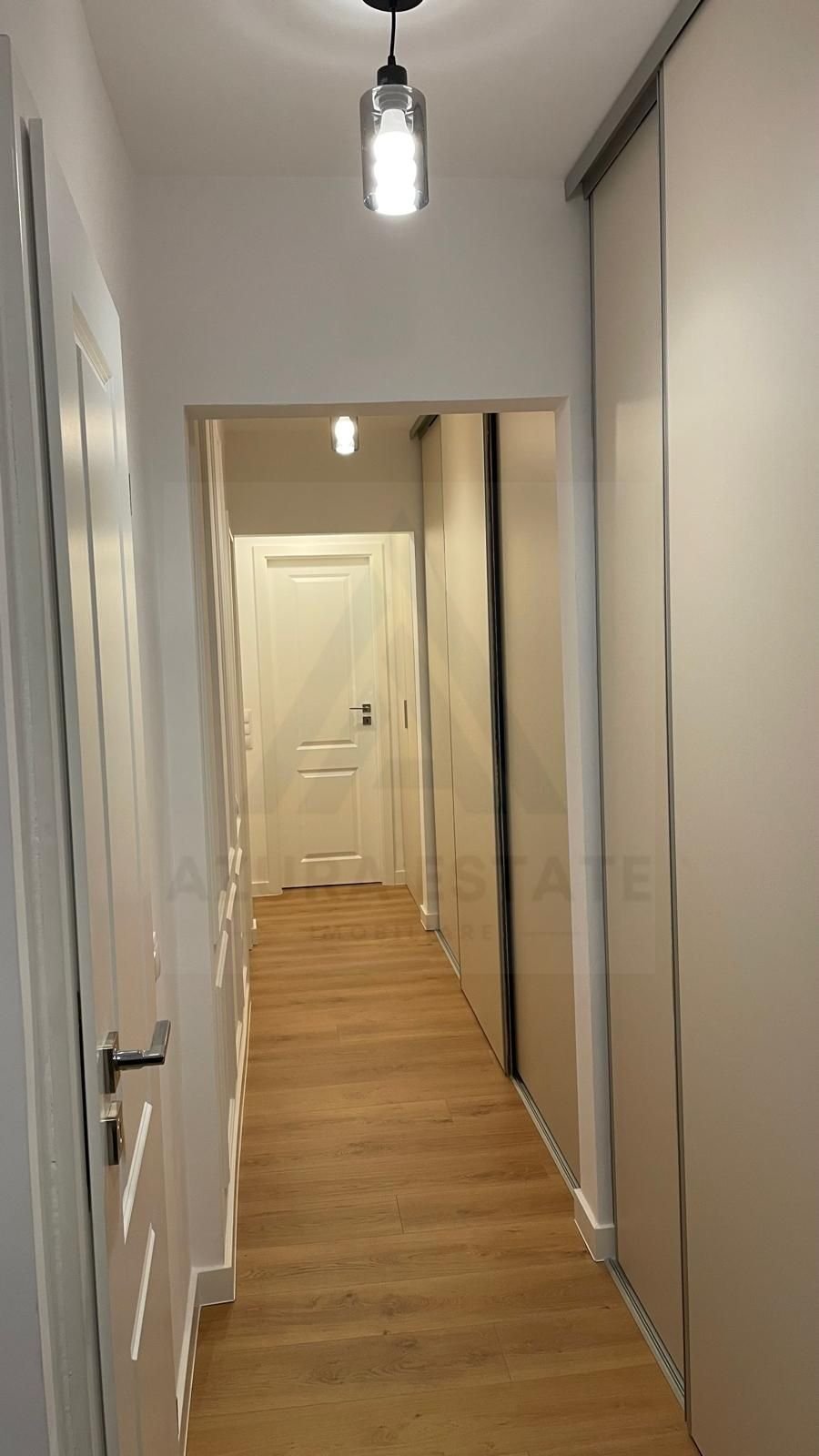 9ddf5d1cfb414315bb3e3a3038cb052b