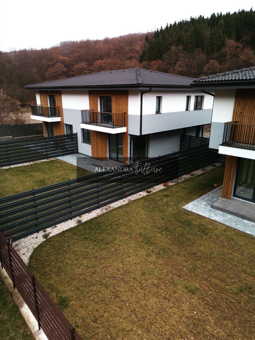 Duplex 4 camere | 120 mp utili | 180 mp curte | P+ET+POD | Floresti Duplex 4 camere | 120 mp utili | 180 mp curte | P+ET+POD | Floresti