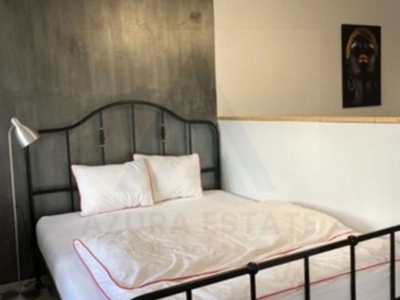 Garsonieră renovată 32 mp  etaj 4 situata in pe strada Siretului