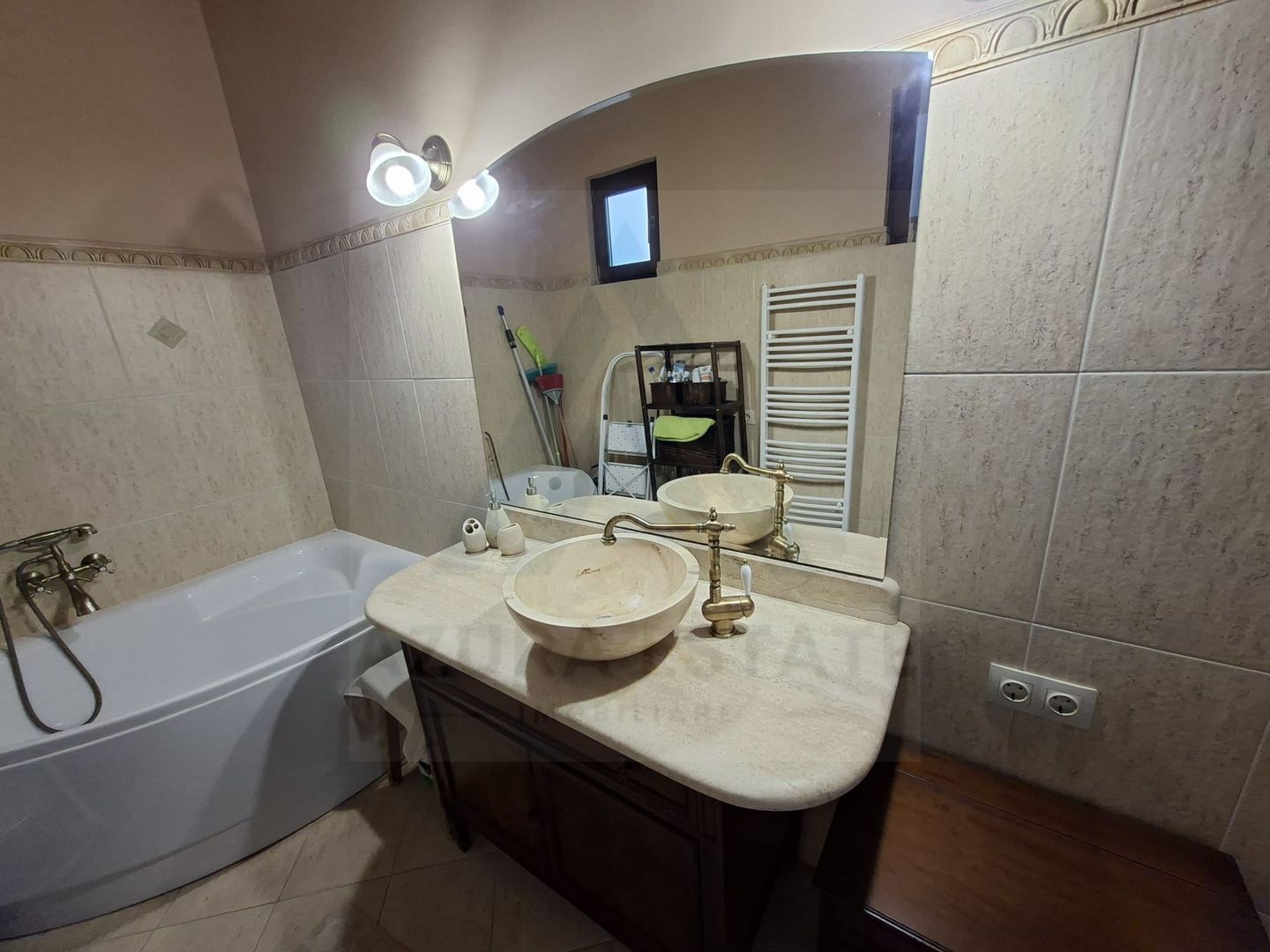 Apartament ultracentral 68 mp utili renovat premium Strada Arhivelor - foto 8 Apartament ultracentral 68 mp utili renovat premium Strada Arhivelor - foto 8
